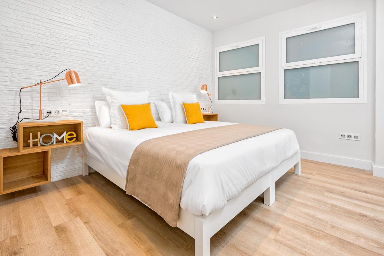 Iloftmalaga Plaza De Las Flores Ngoại thất bức ảnh