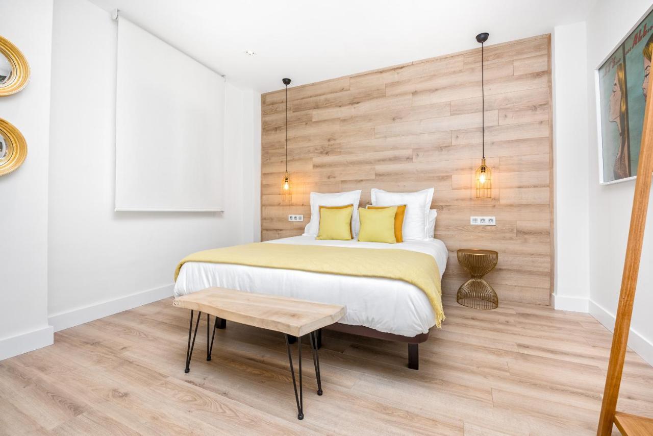 Iloftmalaga Plaza De Las Flores Ngoại thất bức ảnh