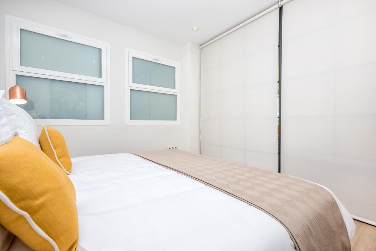 Iloftmalaga Plaza De Las Flores Ngoại thất bức ảnh