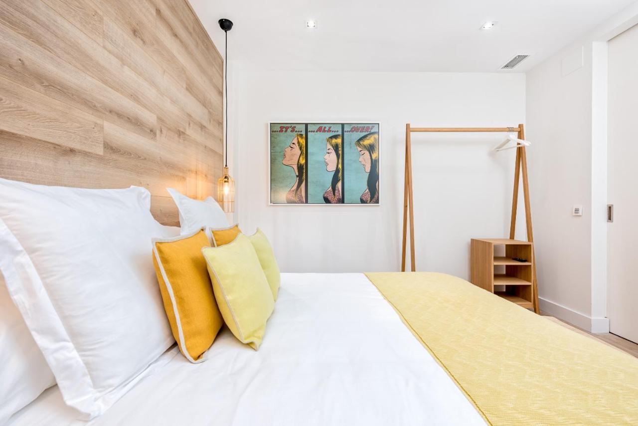 Iloftmalaga Plaza De Las Flores Ngoại thất bức ảnh