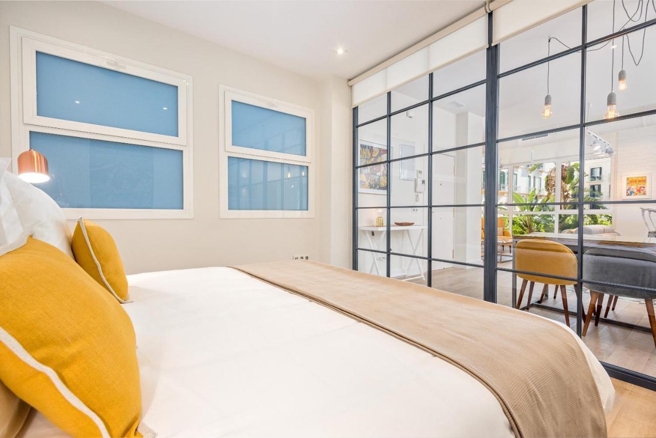 Iloftmalaga Plaza De Las Flores Ngoại thất bức ảnh